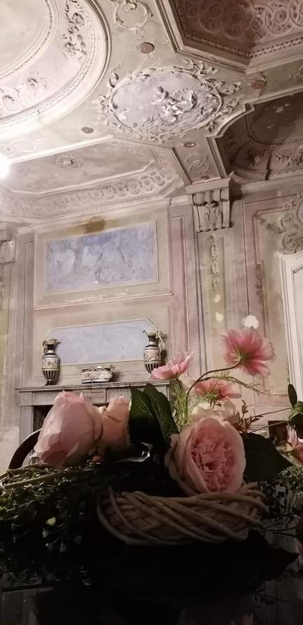 Апарт отель La Rocca Di Efisio Костильоле-д'Астри Экстерьер фото