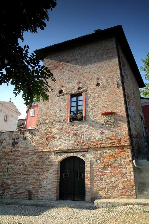Апарт отель La Rocca Di Efisio Костильоле-д'Астри Экстерьер фото